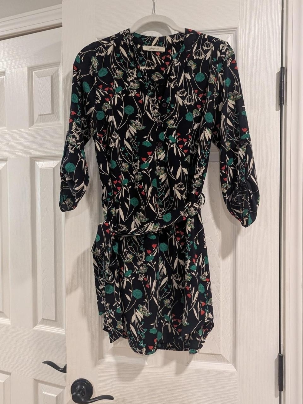 Floral Tie-Waist 3/4 Sleeve Tunic in Navy and Teal